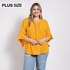 NWT Gigio Golden Ruffled Bell Sleeve Front Pleated Detail Top Size: XL & 1x